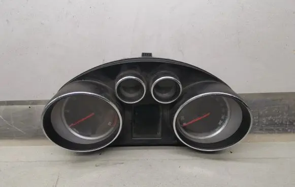 Opel Insignia A Speedometer (instrument cluster) 13333344