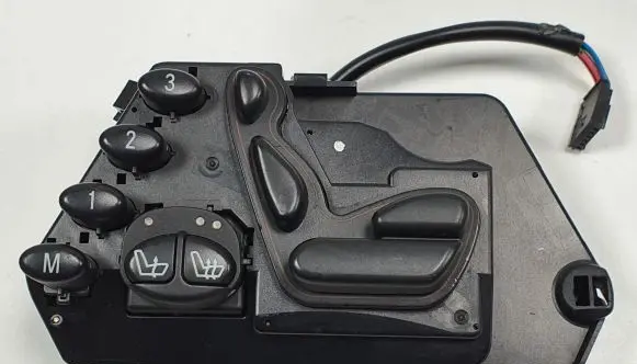 Mercedes-Benz S W220 Seat control switch 2208213358