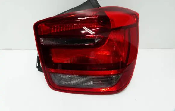 BMW 1 F20 F21 Rear/tail lights 7270098 90006571