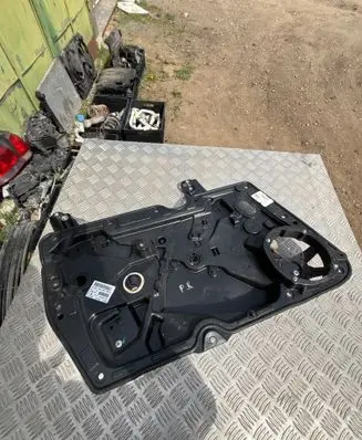 Volkswagen Golf VI Front window lifting mechanism without motor 5K1837729P 01429199 121169D