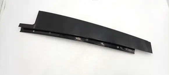 BMW X5 E70 Front door trim (molding) 51357207835 7207835