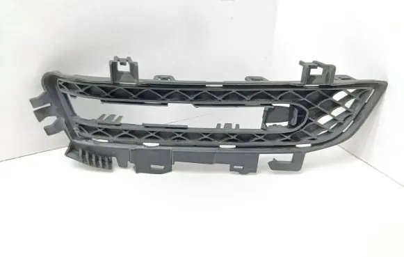 Mercedes-Benz E C207 W207 Front bumper lower grill A2078800324