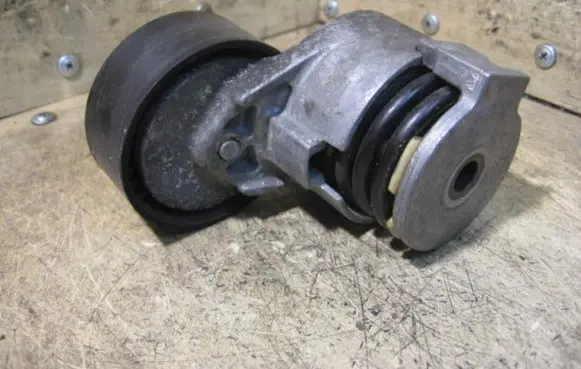 Renault Clio II Alternator belt tensioner 8200460446 15DCIMK3 8200048486
