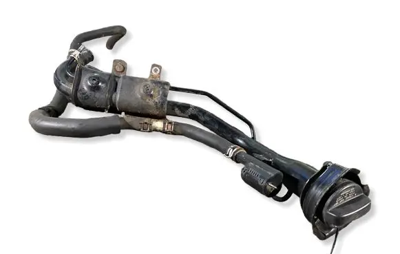 Mazda CX-3 Fuel tank filler neck pipe 