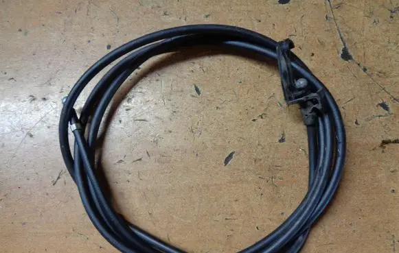 Skoda Fabia Mk2 (5J) Engine bonnet/hood lock release cable 5J0823531