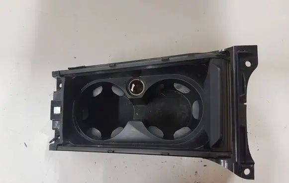 Volvo V40 Cup holder 08632779 08632777