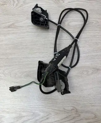 Mercedes-Benz E W211 Curtain motor A2118203942 0747410 896200020300