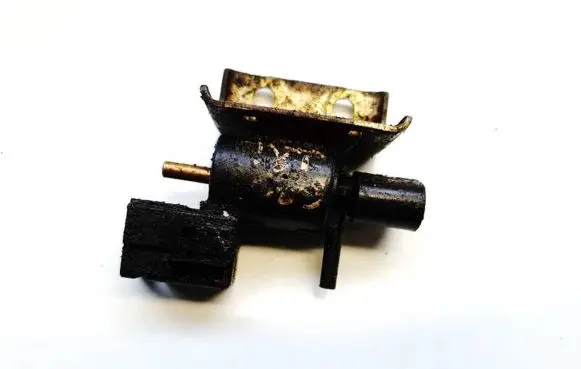 Mazda MX-5 NB Miata Turbo solenoid valve k5t49090