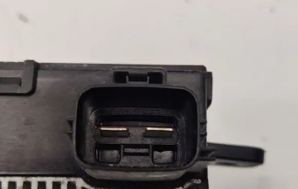 Chevrolet Camaro Coolant fan relay 23188752