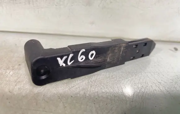 Volvo XC60 Headlight/headlamp mounting bracket 30763155 89075546