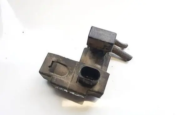 Skoda Superb B5 (3U) Turbo solenoid valve 059906629