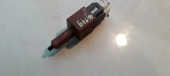 Nissan Note (E12) Brake pedal sensor switch