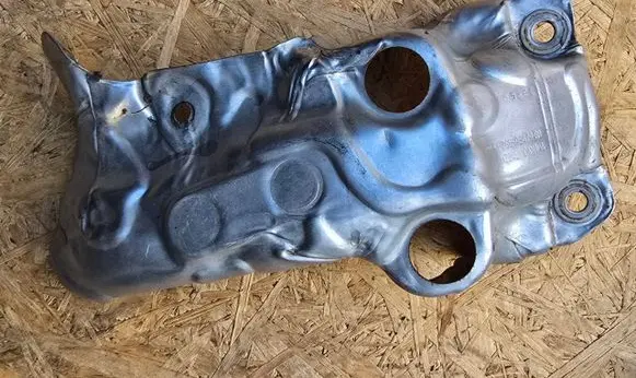 Ford Kuga II Heat shield in engine bay F2GE-9G479-BB