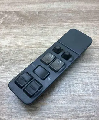 Volvo S40, V40 Electric window control switch 30815235 03458032