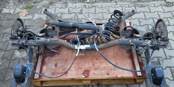 Seat Altea Rear axle beam with reductor 