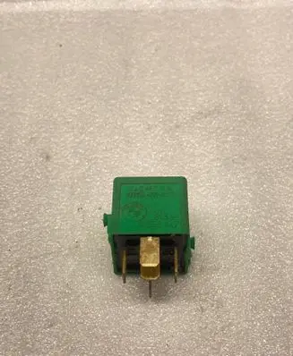 BMW 3 E36 Other relay 8353447