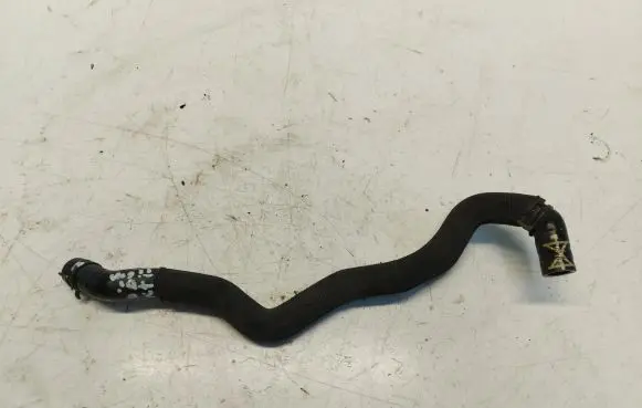Volkswagen Tiguan Engine coolant pipe/hose 3Q0121058C