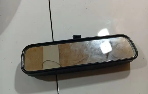 Rear view mirror (interior)