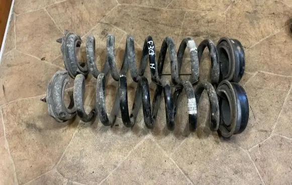 BMW 3 F30 F35 F31 Rear coil spring 6764419