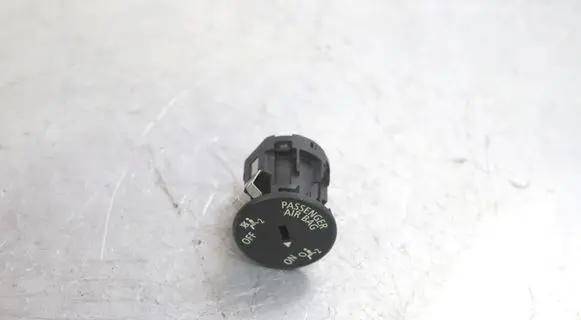 BMW 5 F10 F11 Passenger airbag on/off switch 9196886