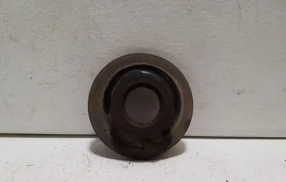 Audi TT TTS Mk2 Rear coil spring rubber mount 1K0512297D