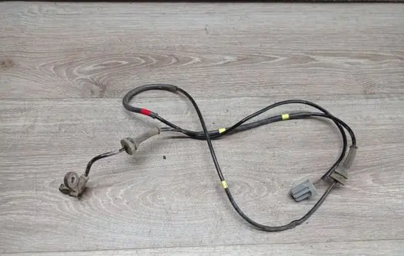 Volvo V70 ABS rear brake sensor 10071160373 3524256