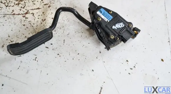 Volkswagen Sharan Accelerator throttle pedal 6PV00777002 7M3723507B YM219F836FA