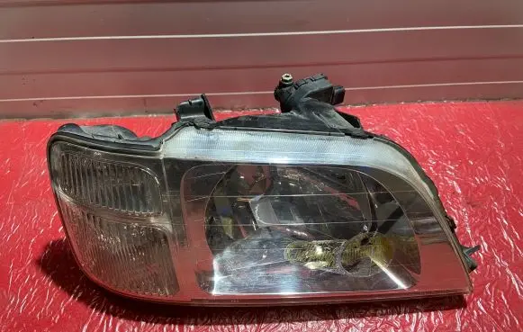 Honda CR-V Headlight/headlamp