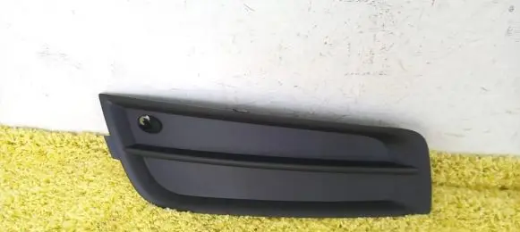 Chevrolet Cruze Front bumper lower grill 96981083