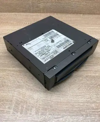 Volvo XC90 Navigation unit CD/DVD player 30657526