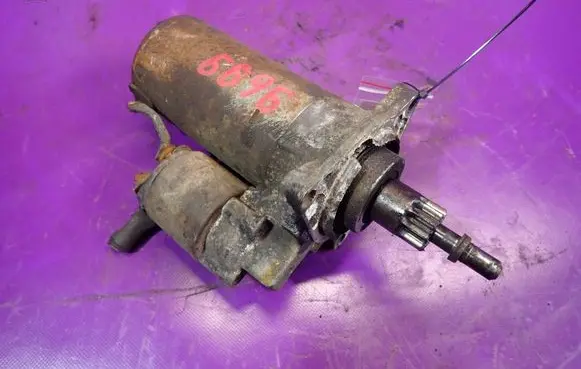 Volkswagen Transporter - Caravelle T4 Starter motor 