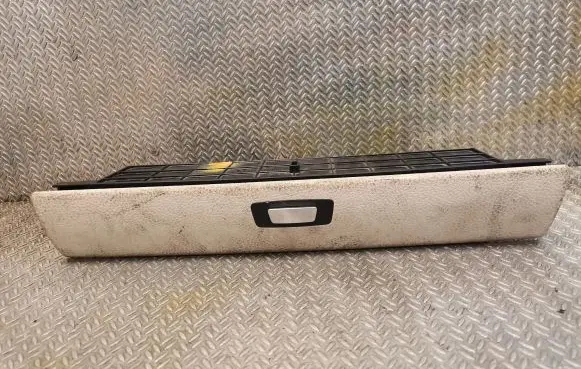 BMW 5 GT F07 Dashboard storage box/compartment 9199118
