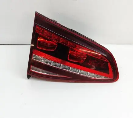 Volkswagen Golf VII Tailgate rear/tail lights 5G0945307F