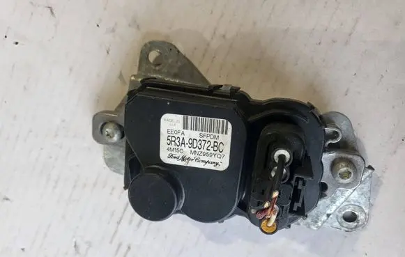 Ford Mustang V Fuel pump relay 5R3A-9D372-BC