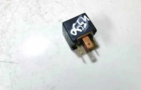 Audi A6 S6 C5 4B Other relay 443919578c