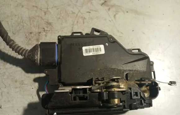 Volkswagen Phaeton Front door lock 3D1837015 E840298001 PA66309GF