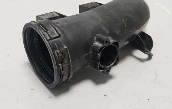 BMW X3 F25 Air intake duct part 1054695S02 1056367S01