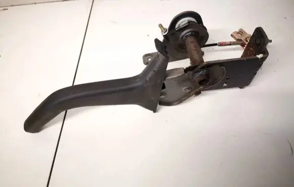 Hyundai Santa Fe Handbrake/parking brake lever assembly 597102b000