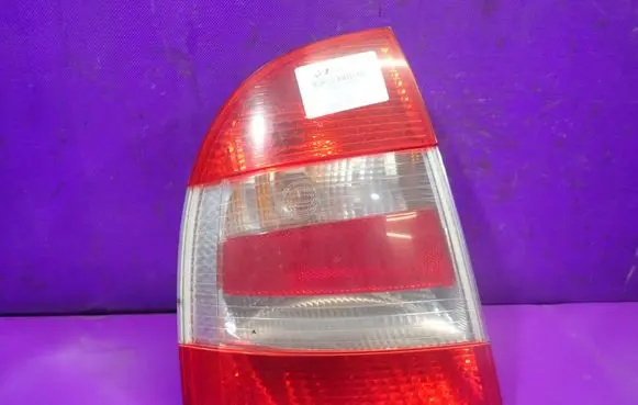 Skoda Superb B5 (3U) Rear/tail lights 3U5945095A