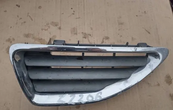 Renault Megane I Front grill 7700428963
