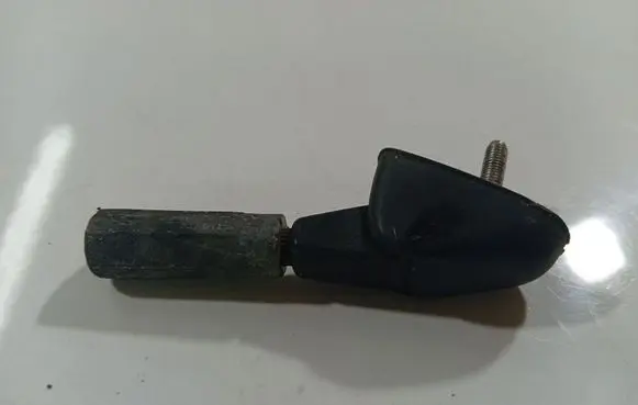 Nissan Note (E11) Aerial GPS antenna 