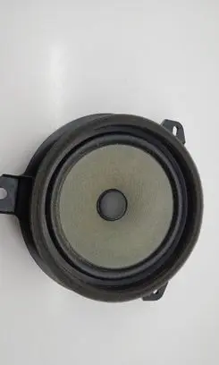 Toyota RAV 4 (XA40) Front door speaker 8616052331 EAS16P794S