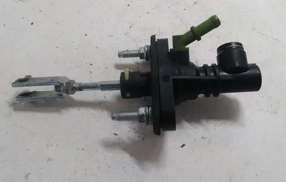 Toyota Verso Clutch master cylinder 3142002051