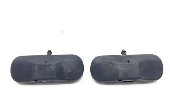 Volkswagen Polo VI Windshield washer spray nozzle 5M0955985C