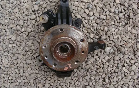 Renault Megane III Front wheel hub spindle knuckle