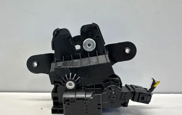 Mini One - Cooper Clubman R55 Loading door lock 51247167498 961795104 16367210