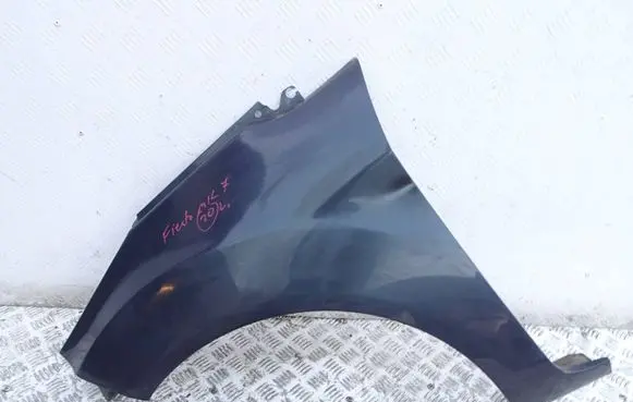 Ford Fiesta Fender 3wv