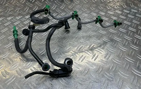 Fuel return line/hose