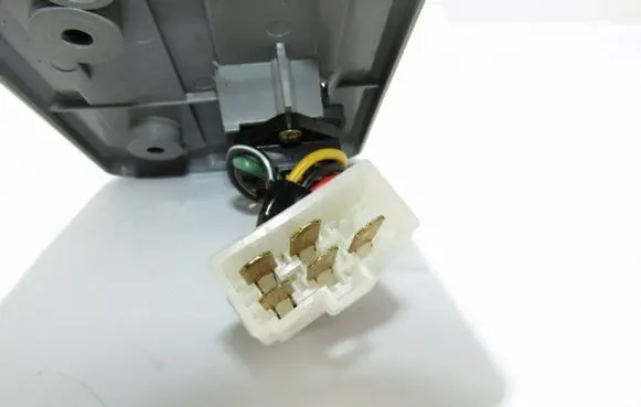 Mitsubishi Pajero Other switches/knobs/shifts