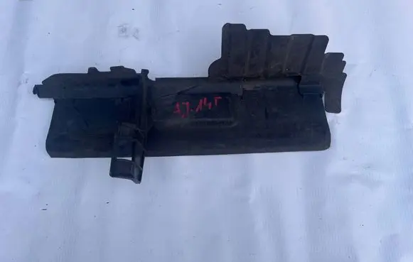 Opel Astra J Intercooler air guide/duct channel 13310898 315671560 P065300001